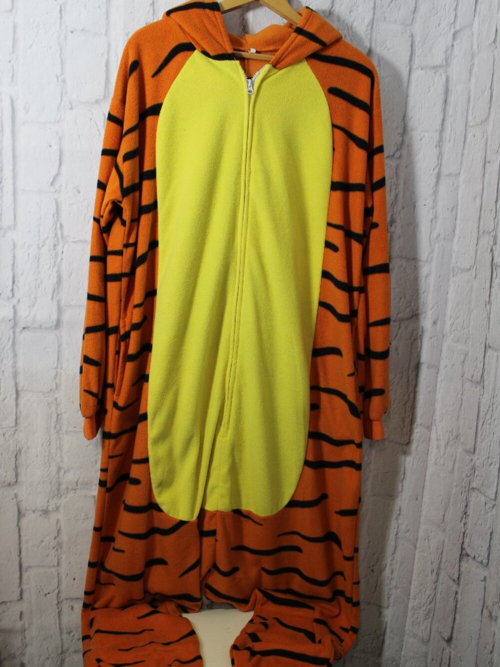 Tigger Winnie the Pooh Unisex Extra Large Orange Hooded Front Zip Fleece Costume